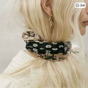 NWT Madewell Fringed Organic Cotton Bandana Scarf in Black and White Floral